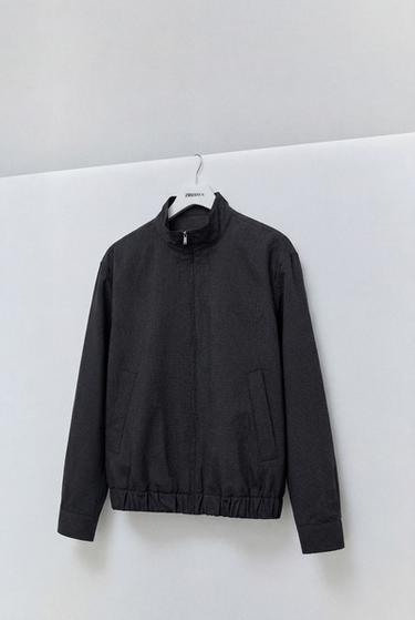 جاكيت BOMBER بقصة عادية ومربعات - أزرق الخاص بـ Zara