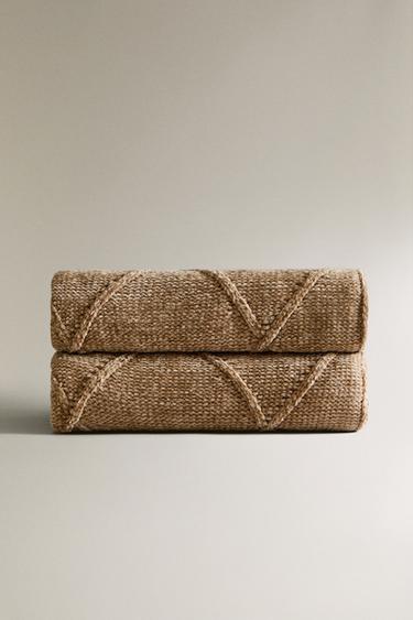 DIAMOND PATTERN CHENILLE BLANKET - Golden by Zara - Image 1