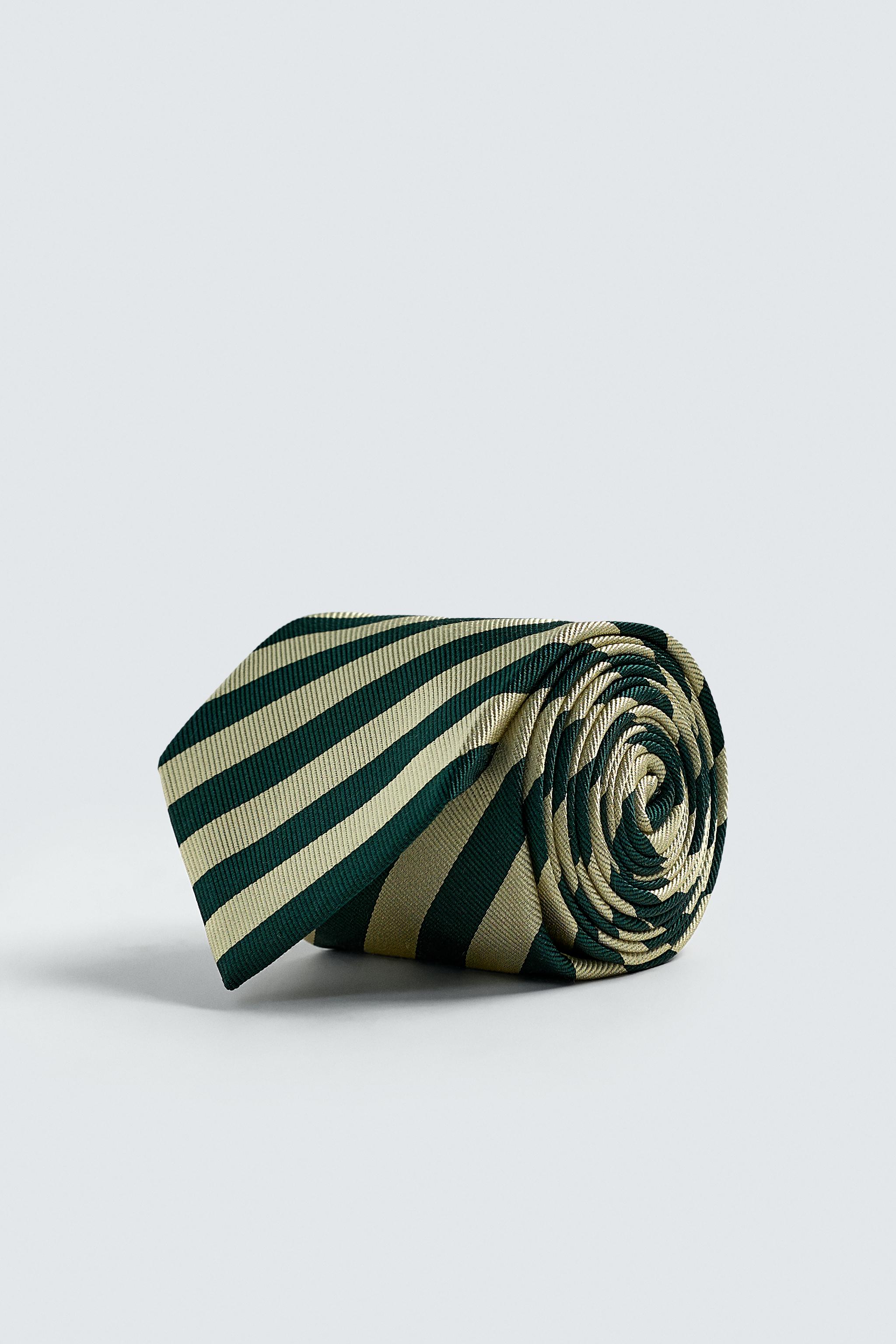 100% SILK STRIPED TIE