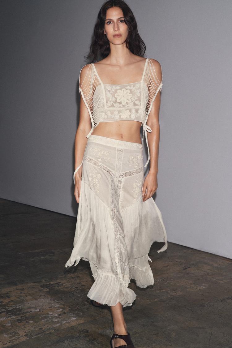 LIMITED EDITION EMBROIDERED LACE COMBINED SKIRT Oyster-white