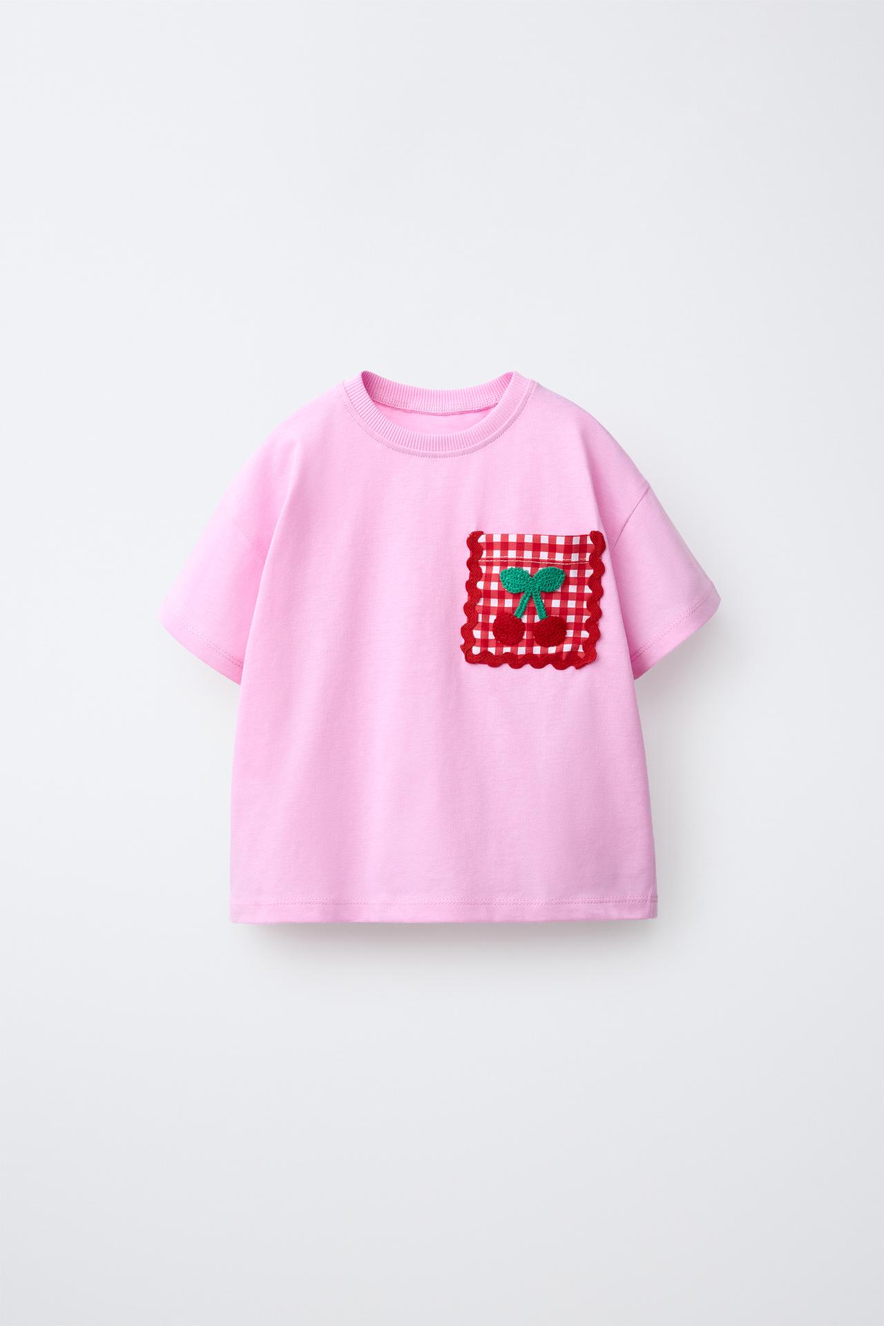 CROCHET FLOWER POCKET T-SHIRT — Bubble gum