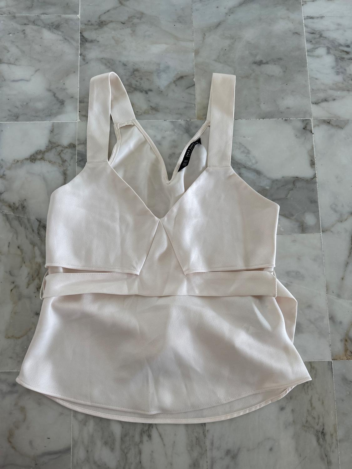 VEST WITH BELT DETAIL - Image 2