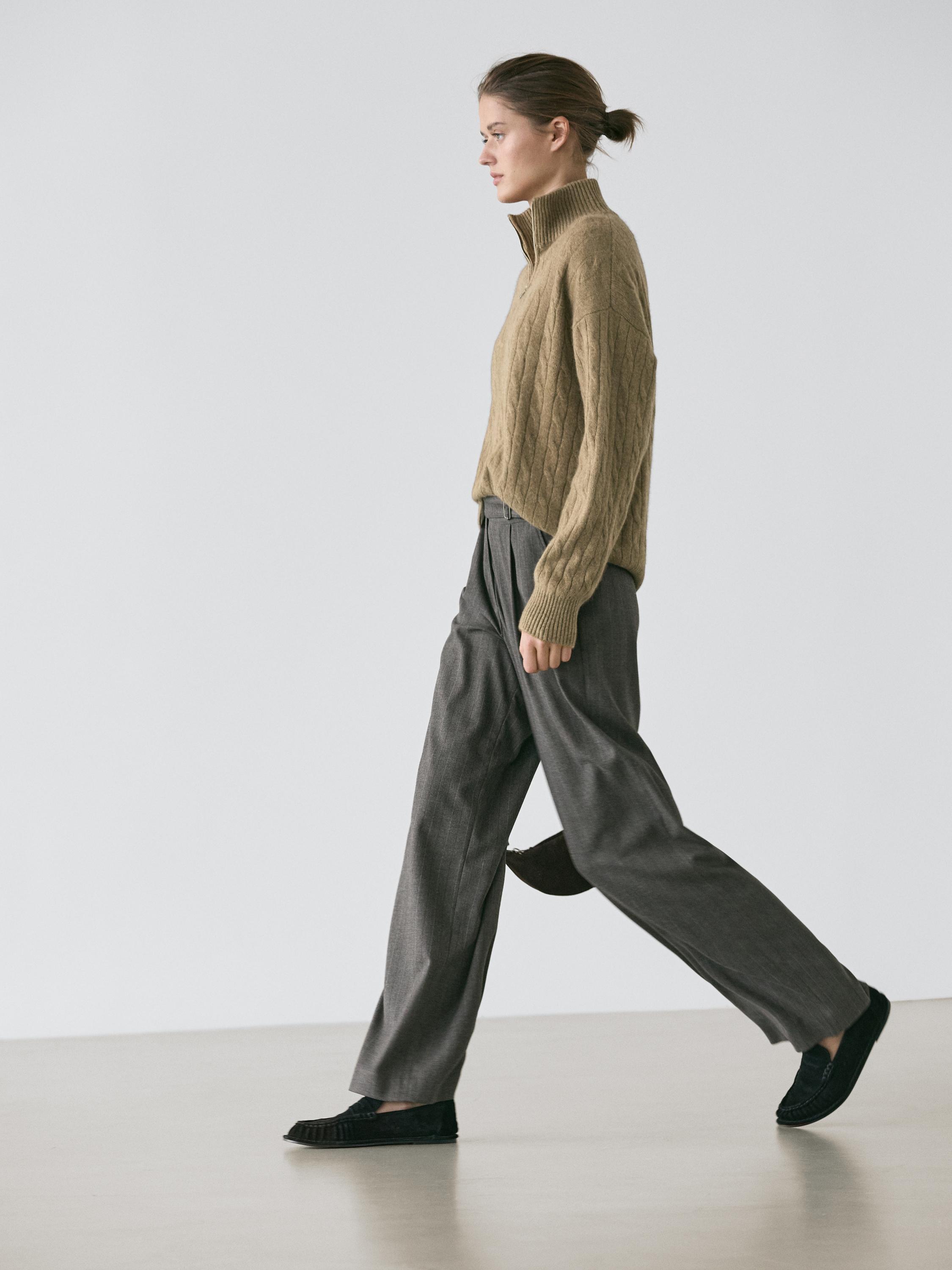 100% cashmere high neck sweater with zip