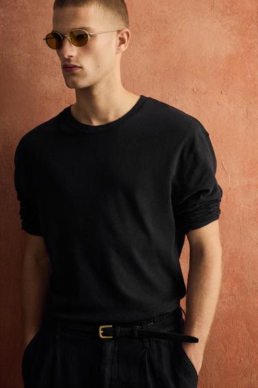 تيشيرت قطن - كتان - أسود الخاص بـ Zara