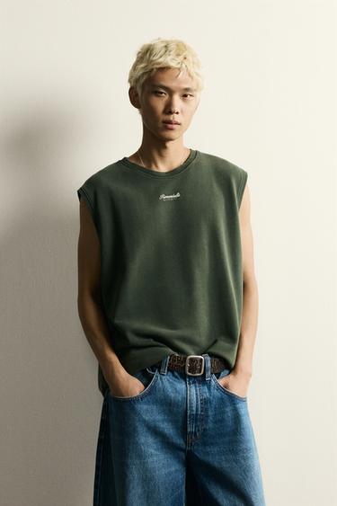 EMBROIDERED SLOGAN RELAXED FIT TANK SWEATSHIRT - Dark green by Zara
