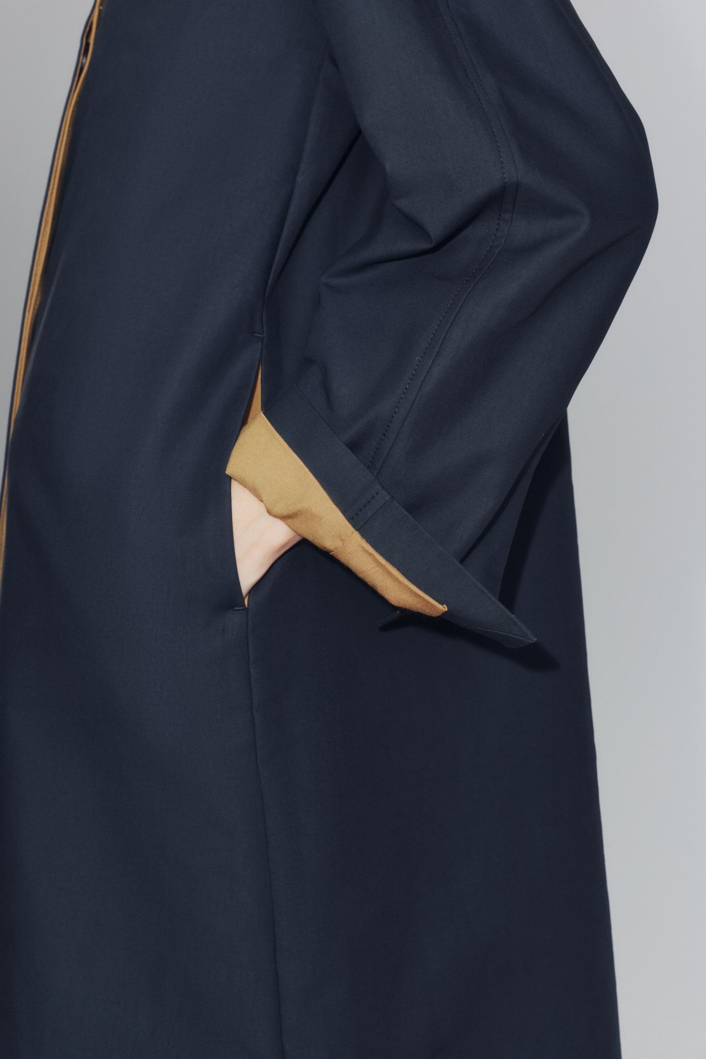 Женское пальто Zara ZW Collection Long Trench, цвет: Тёмный тёмно-синий — фото 2
