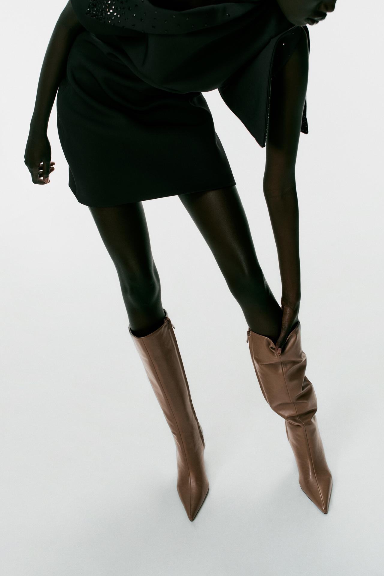 LEATHER HEELED BOOTS — SAND/BROWN