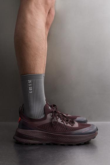 Zara TRAIL RUNNING SNEAKERS - Burgundy Red - Image 0