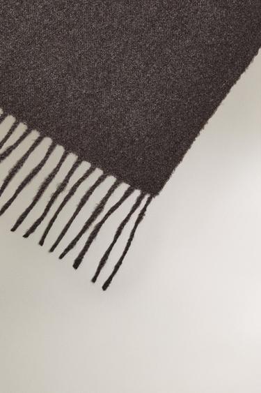 FRINGED THROW - Dark grey by Zara - Image 2