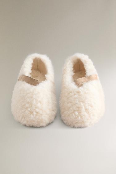 CHILDREN'S FAUX SHEARLING BALLERINAS - Ecru White by Zara - Image 2