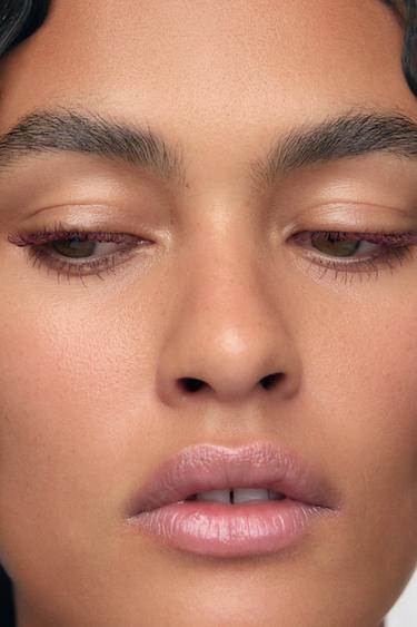 BURGUNDY MASCARA -  by Zara