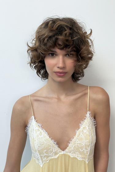 ROBE COURTE BIMATIÈRE EN DENTELLE - Jaune clair de Zara - Image 2