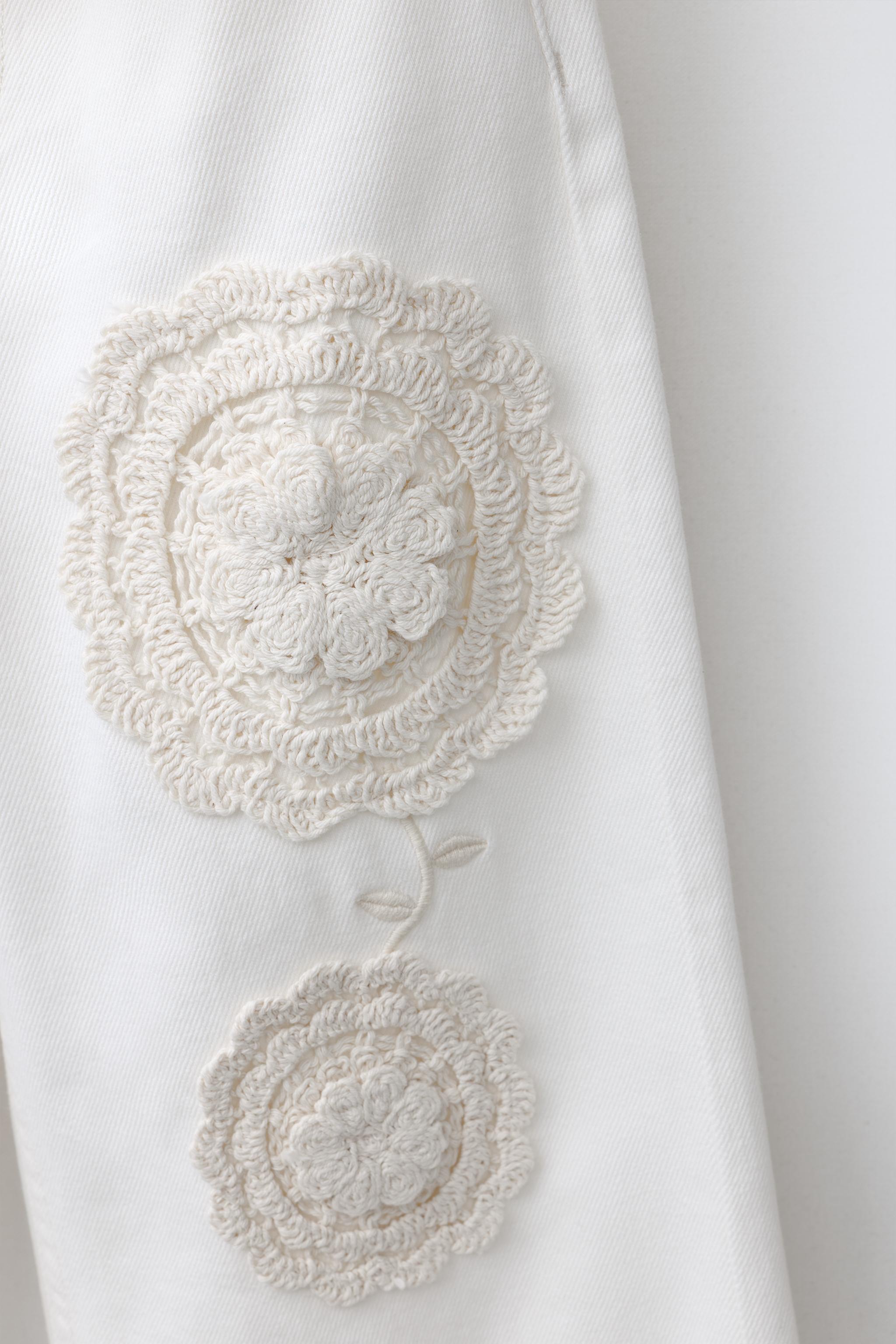 JEAN LARGE FLEURS CROCHET