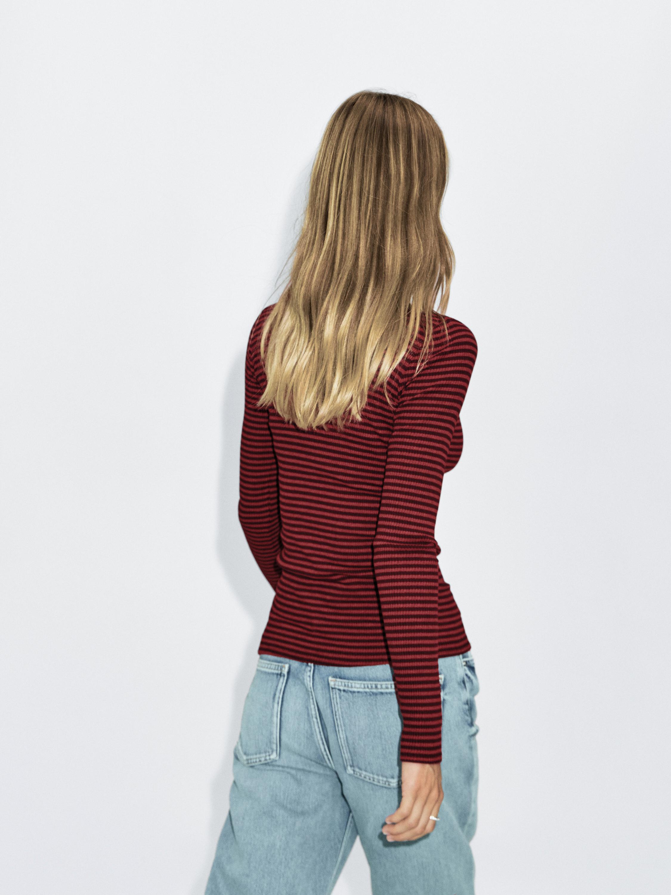Striped long sleeve T-shirt
