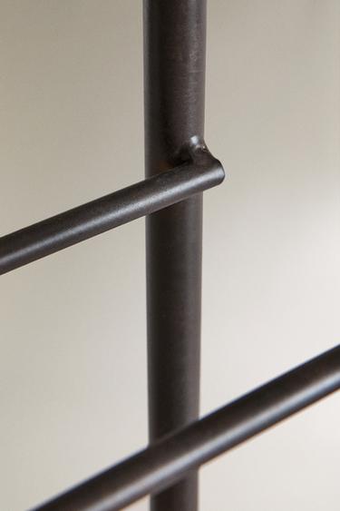 STRUCTURE SUPPORT BALLONS FER - Marron chocolat de Zara - Image 4