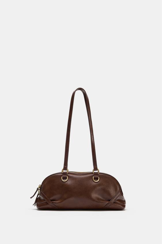 BOLSO DE HOMBRO DETALLE ANILLAS - Marrón de Zara - Imagen 0