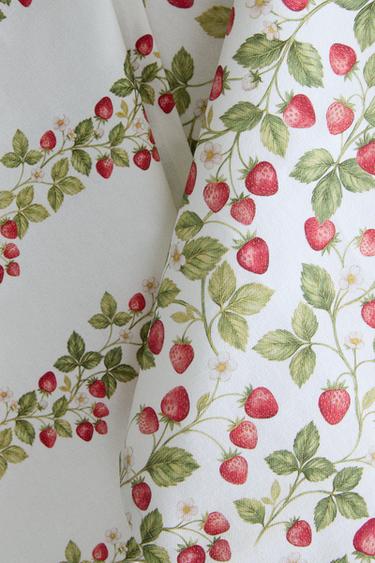 PACK OF FLORAL COTTON TEA TOWELS (PACK OF 2) - White / Red by Zara - Image 3