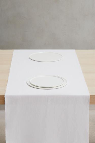 CHEMIN DE TABLE EN LIN - Écru de Zara - Image 1