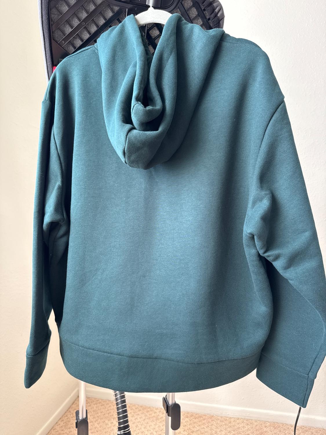 SUDADERA CAPUCHA BORDADO - Image 2