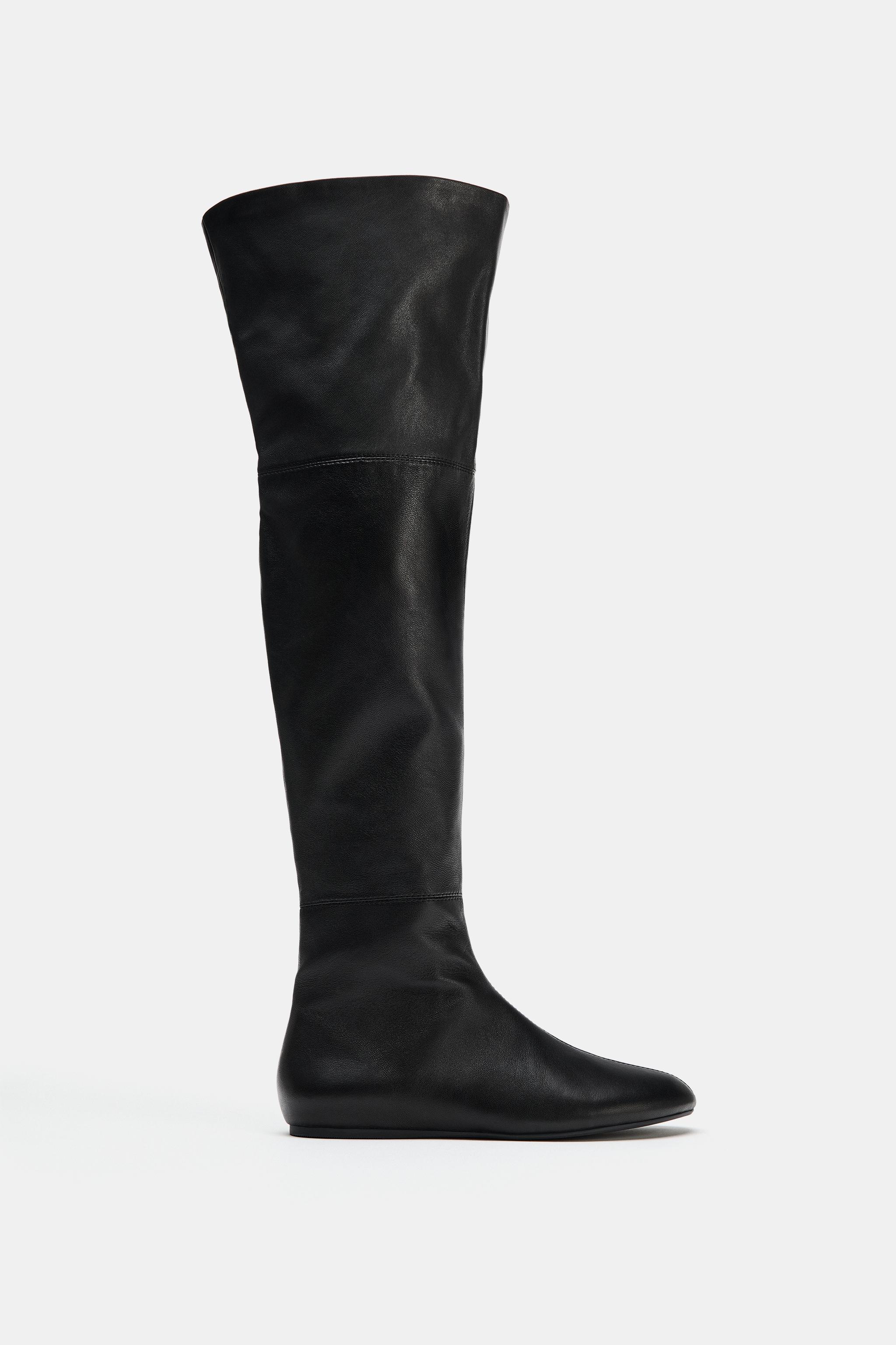 BOTTES PLATES EN CUIR SOFT LIMITED EDITION