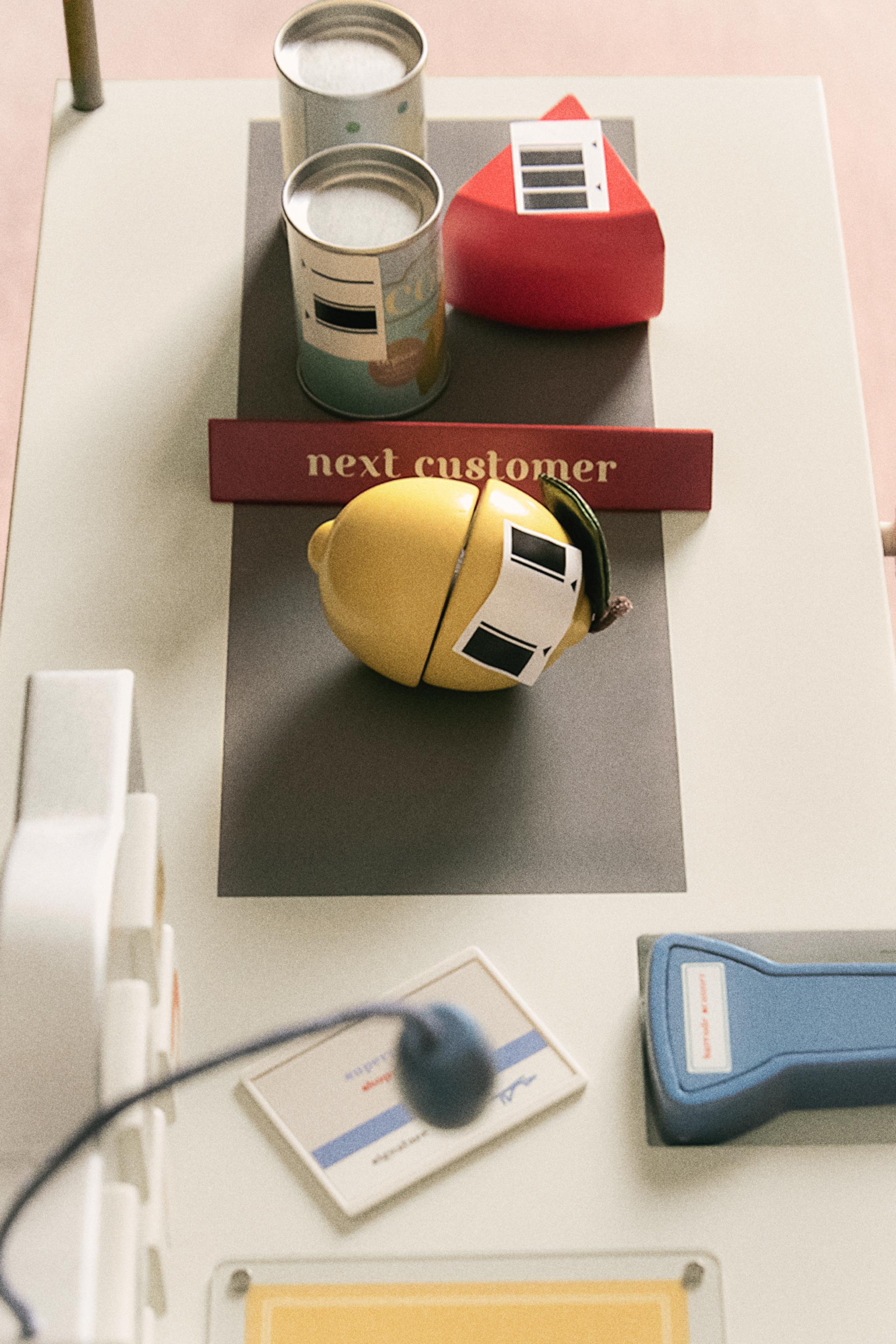 ZARA  木製洗濯機おもちゃと石鹸タブレット ZARA 木製洗濯機おもちゃと石鹸タブレット ZARA 木製洗濯機おもちゃと