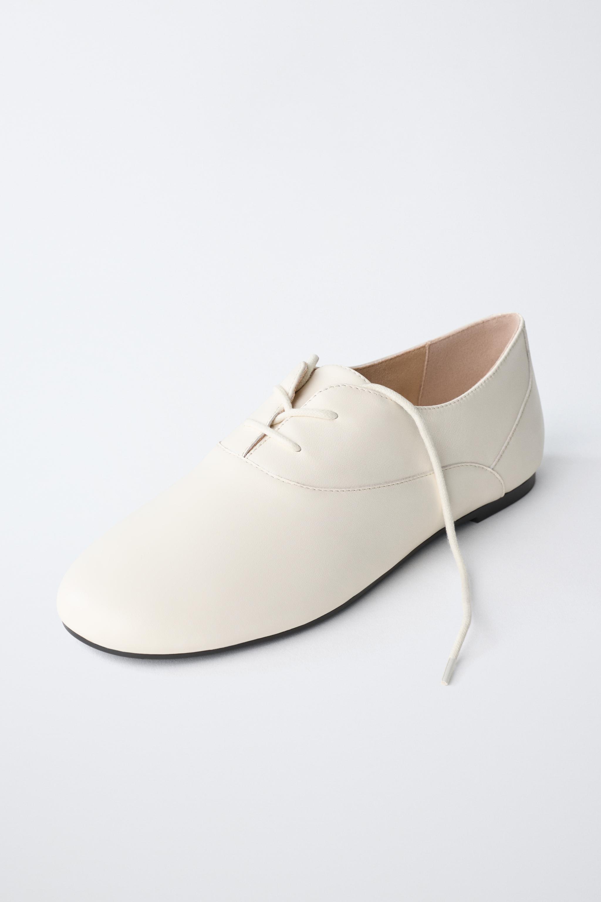 DERBYS EN CUIR À LACETS