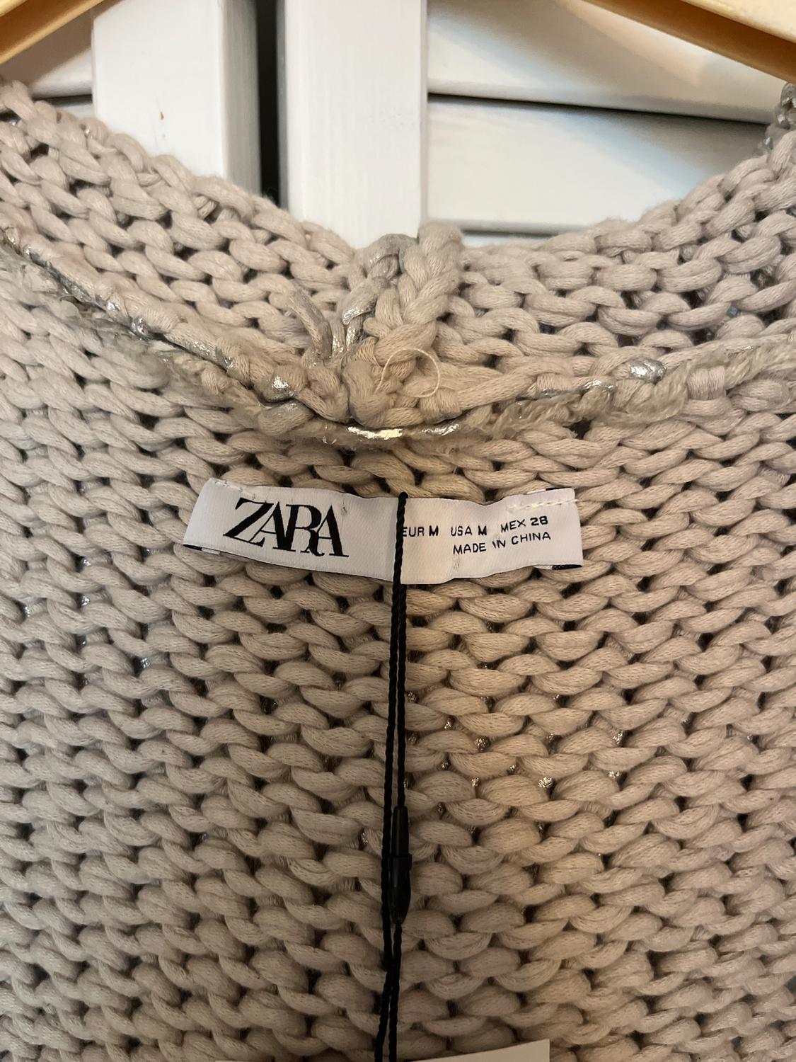 CHAQUETA PUNTO CAPUCHA - Image 4