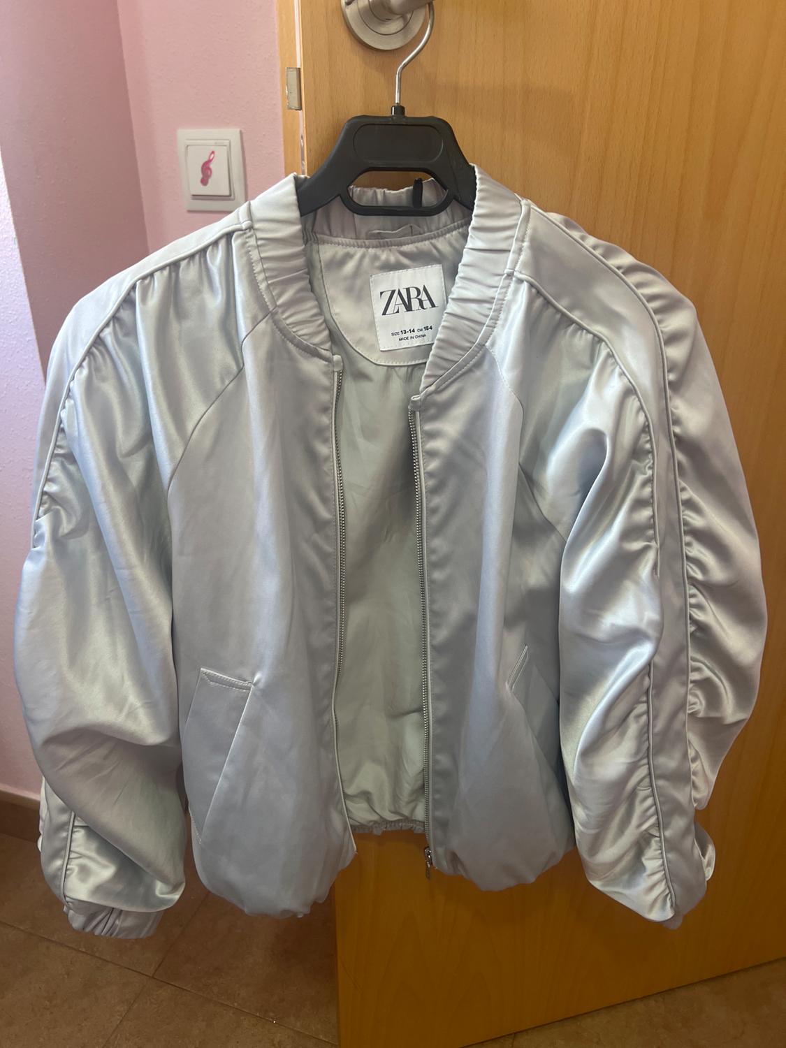 GLOSSY BOMBER JACKET