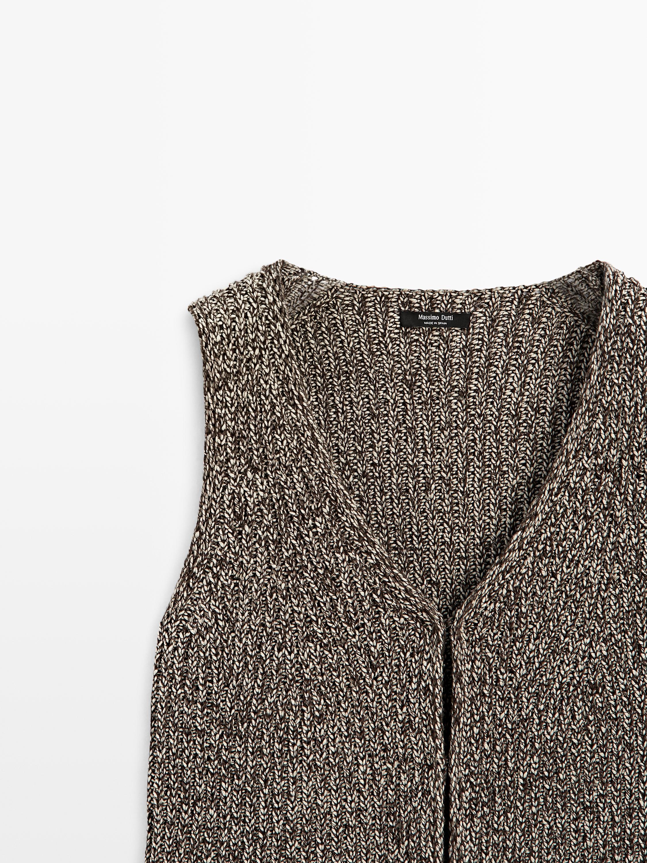 Cotton blend V-neck knit vest