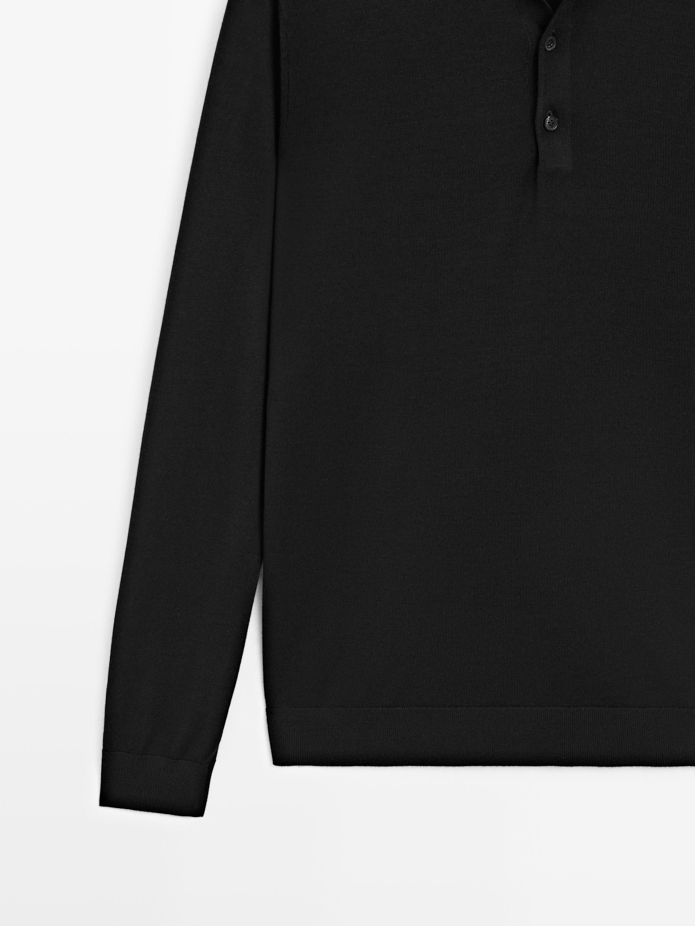 100% wool knit sweater with polo collar