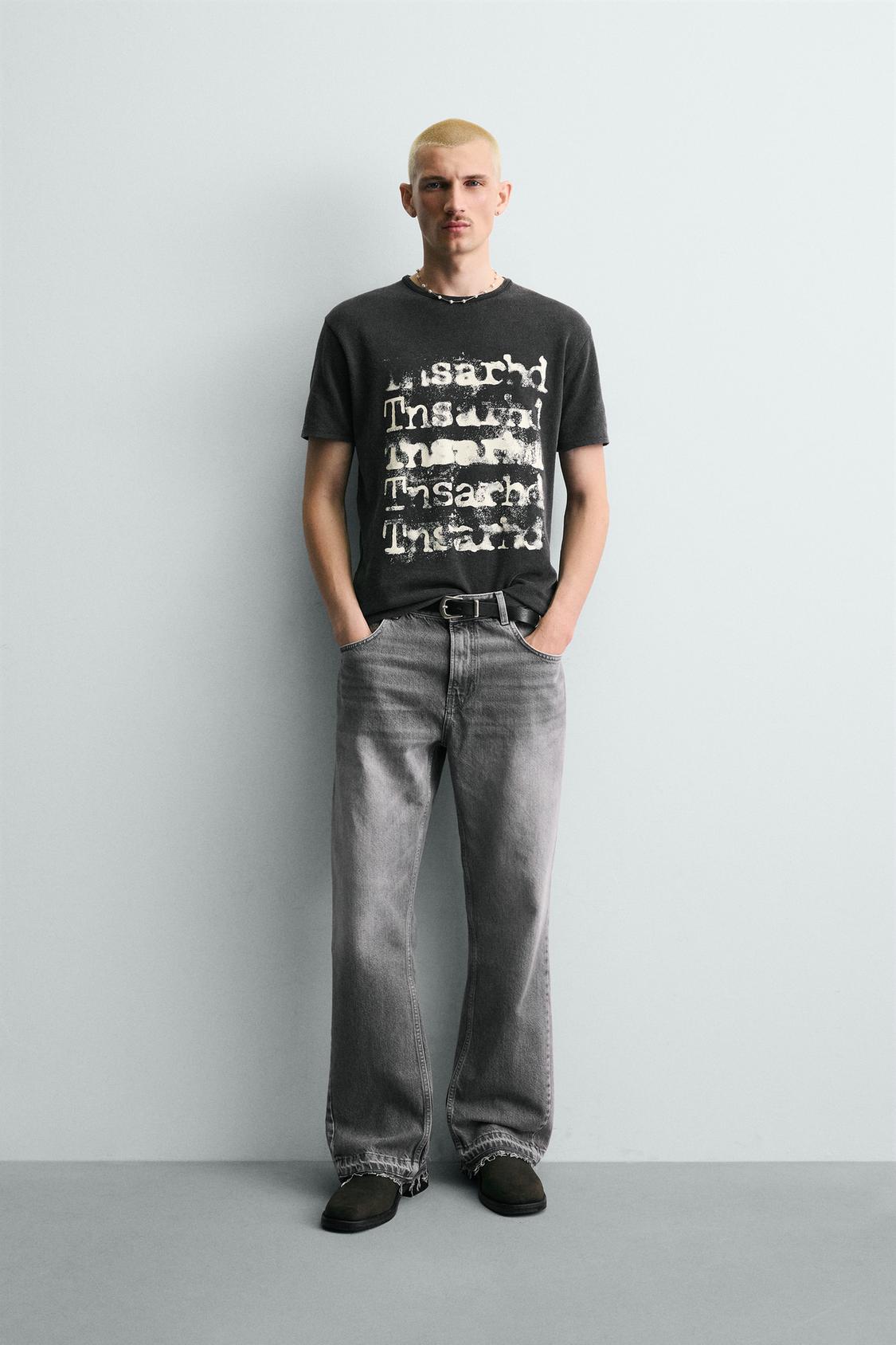 ТРИКОТАЖНАЯ ФУТБОЛКА С ПОСТИРАННЫМ ПРИНТОМ ZARA