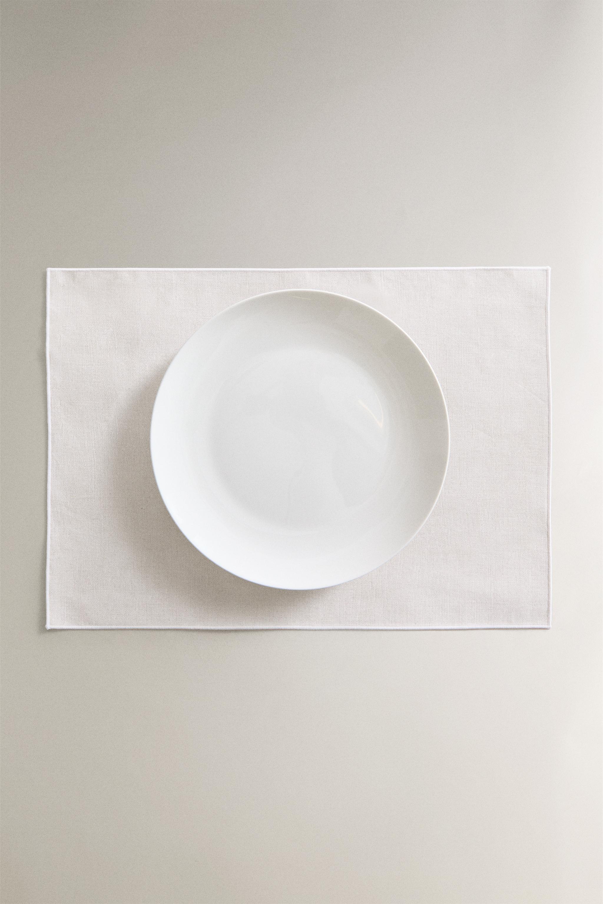 SET DE TABLE ENDUIT OVERLOCK