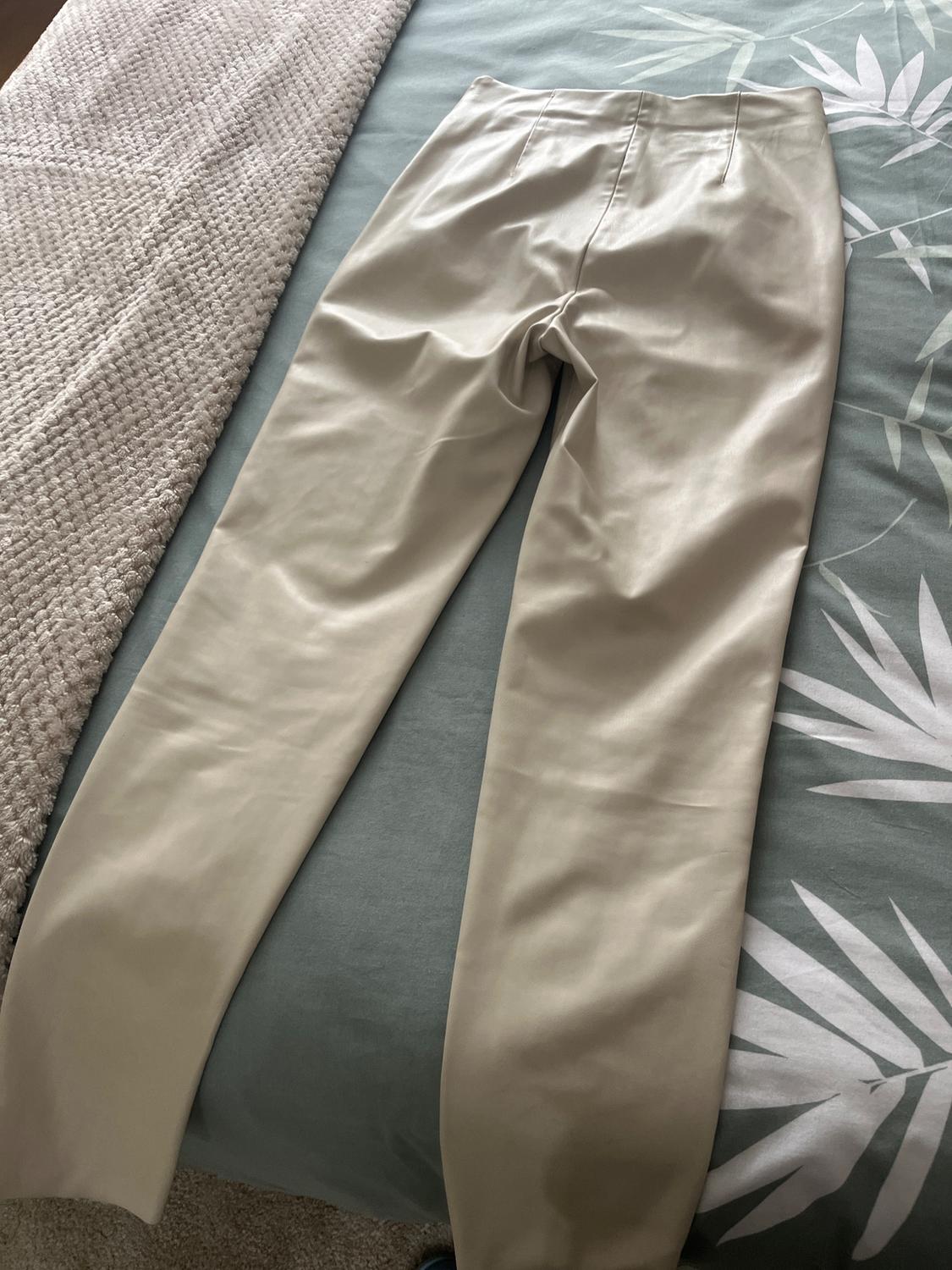 FAUX LEATHER LEGGINGS - Image 2