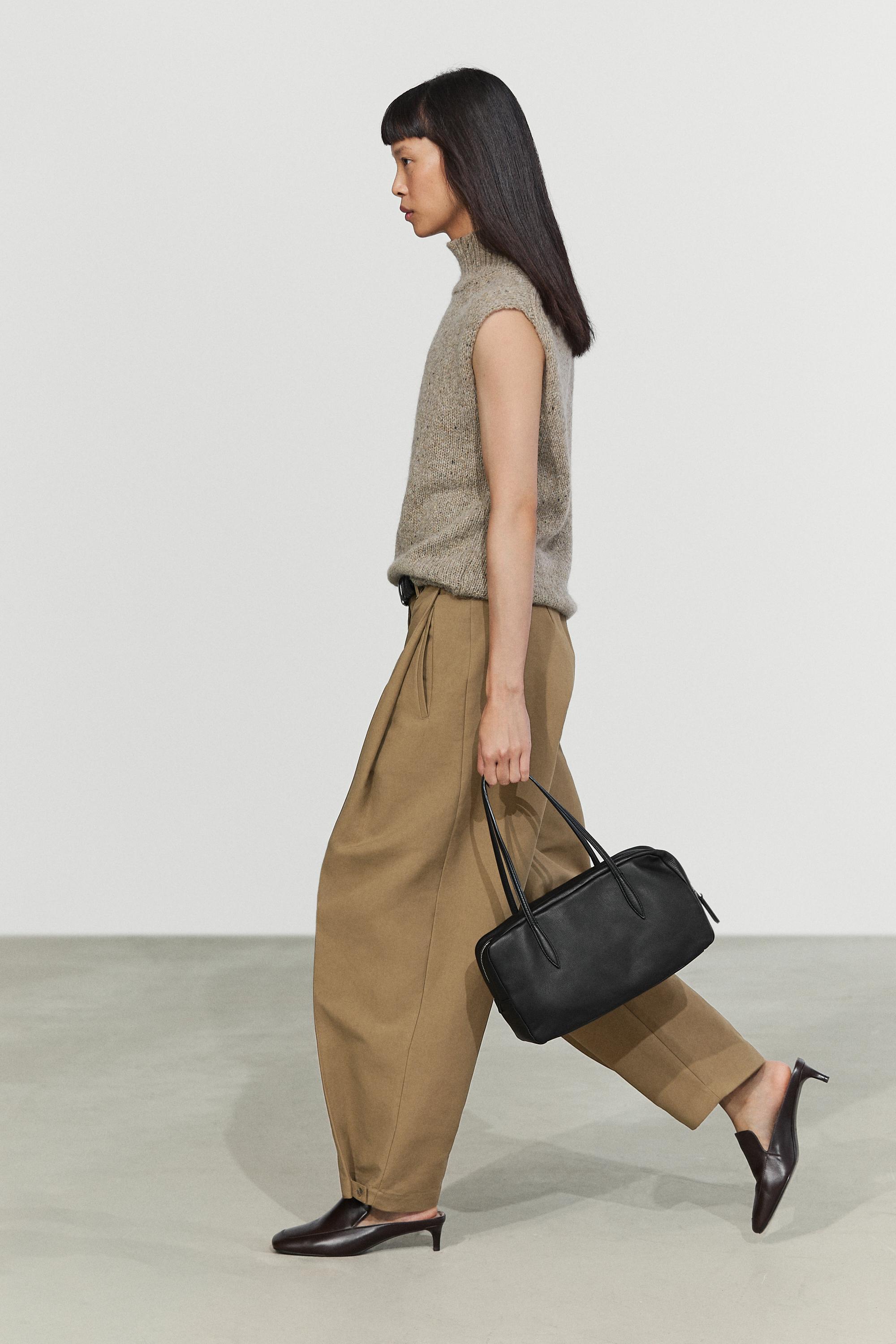Pantalon barrel fit à plis latéraux