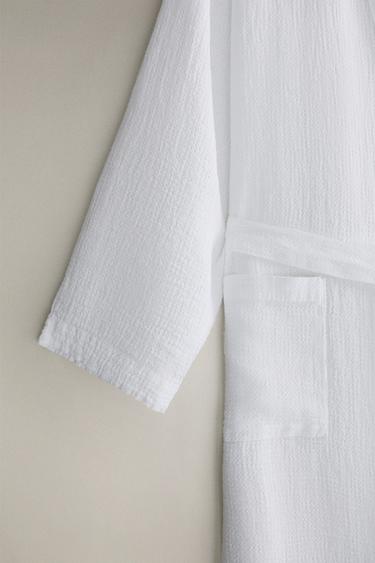 WAFFLE-KNIT LINEN DRESSING GOWN - White by Zara - Image 2