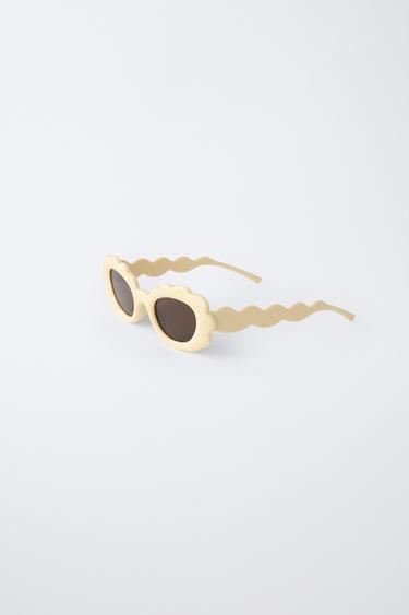 WAVY RESIN SUNGLASSES - Light yellow by Zara - Image 1