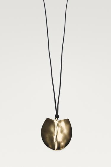 Long shield-effect piece necklace — Golden 1