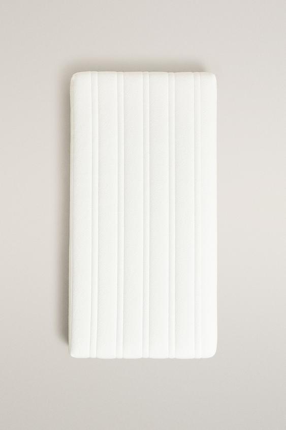 Zara CLASSIC WOODEN CRIB MATTRESS - White - Image 0