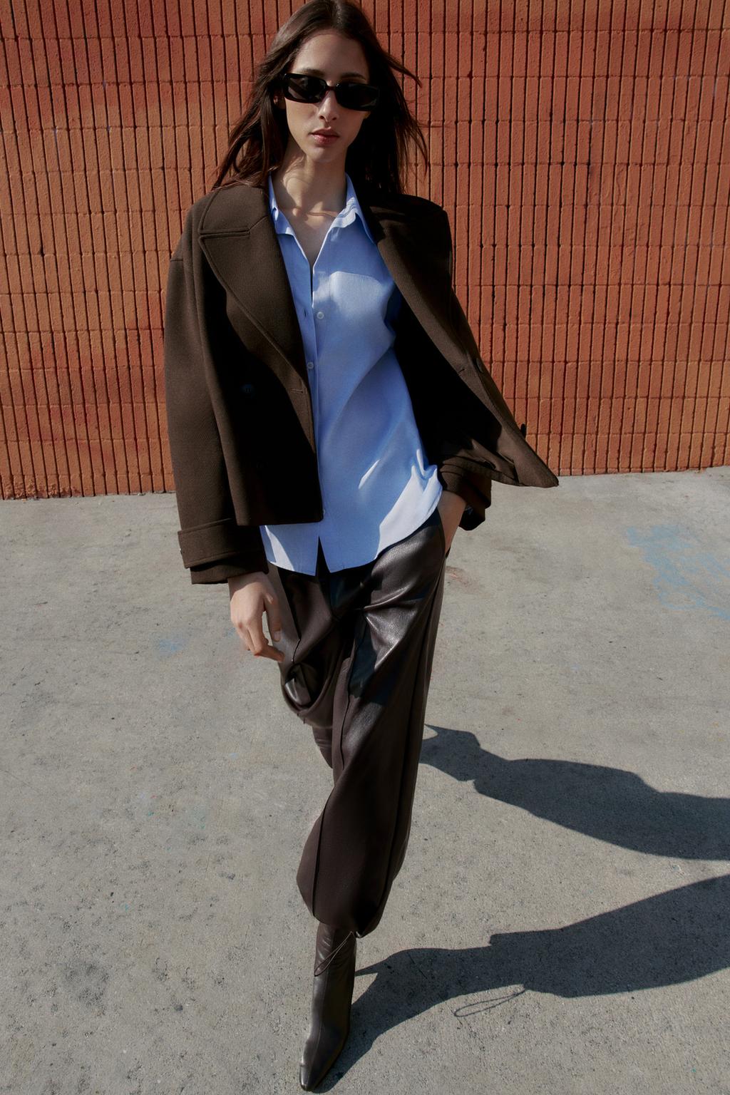 DOUBLE-BREASTED SHORT COAT - image 2