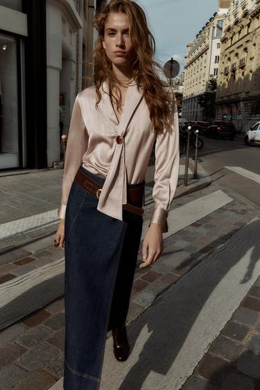 BLUZA APLIQUE HILO METALIZADO - Oro de Zara