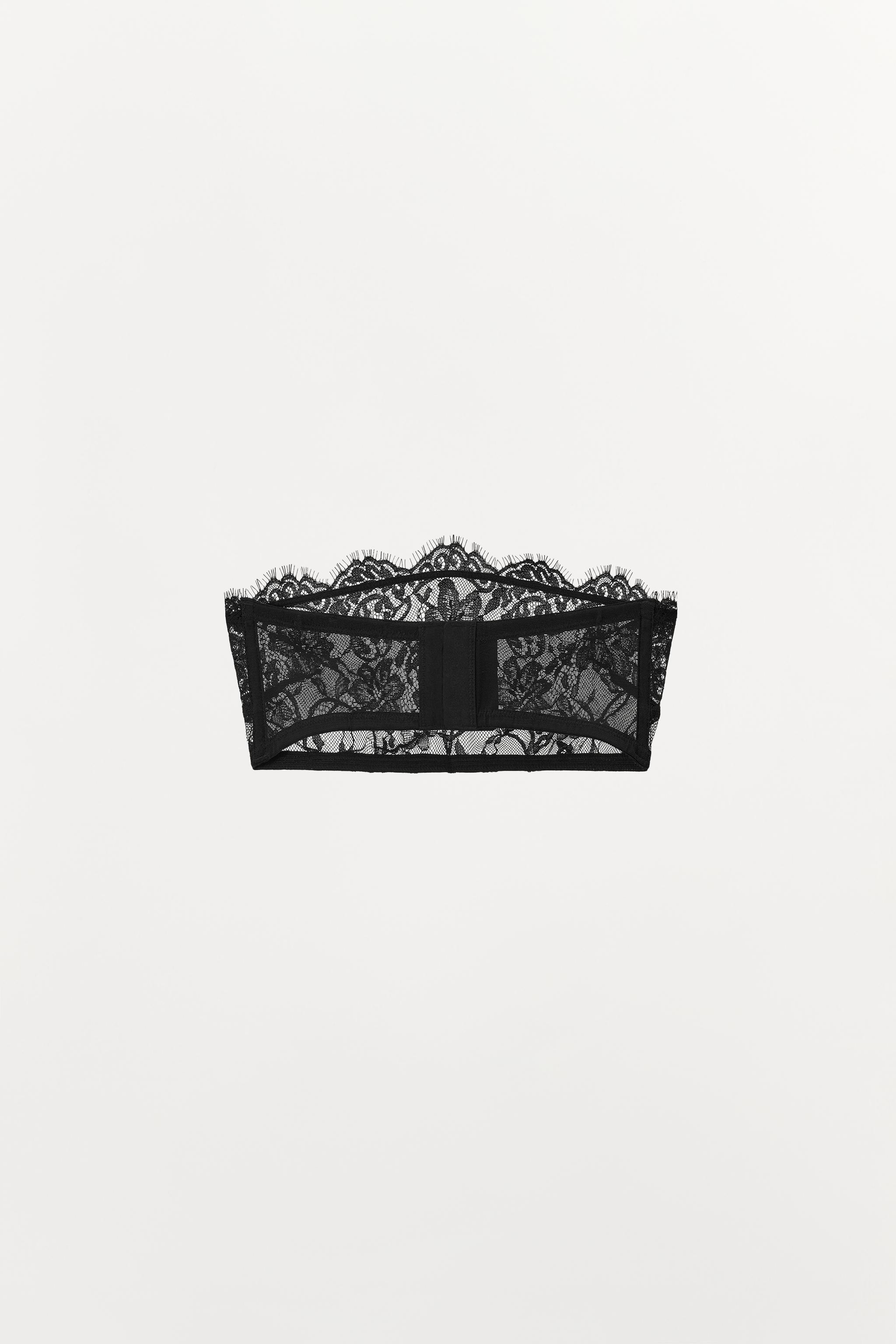 LACE BANDEAU BRALETTE