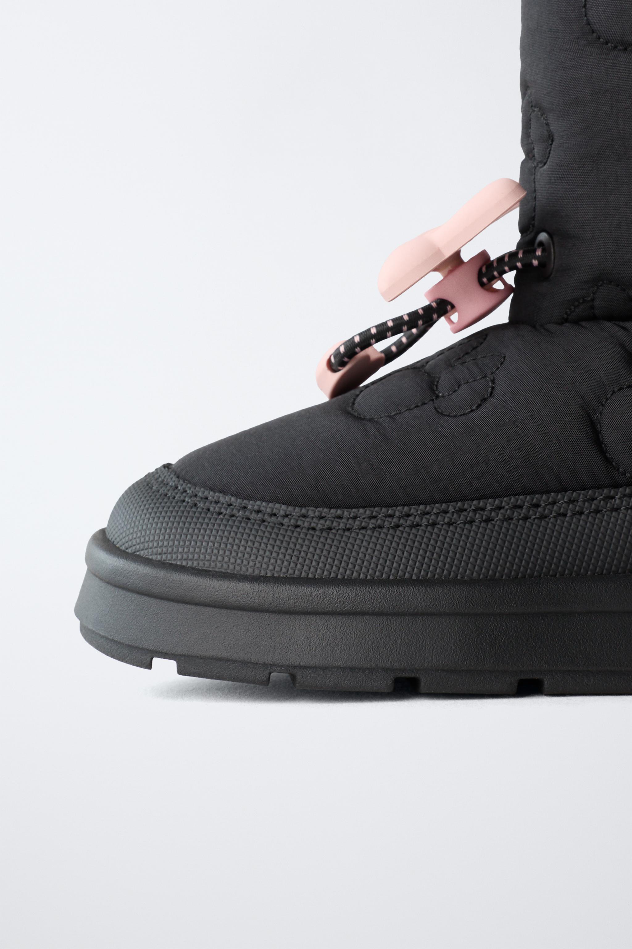 MINNIE MOUSE © DISNEY WATER REPELLENT BOOTS