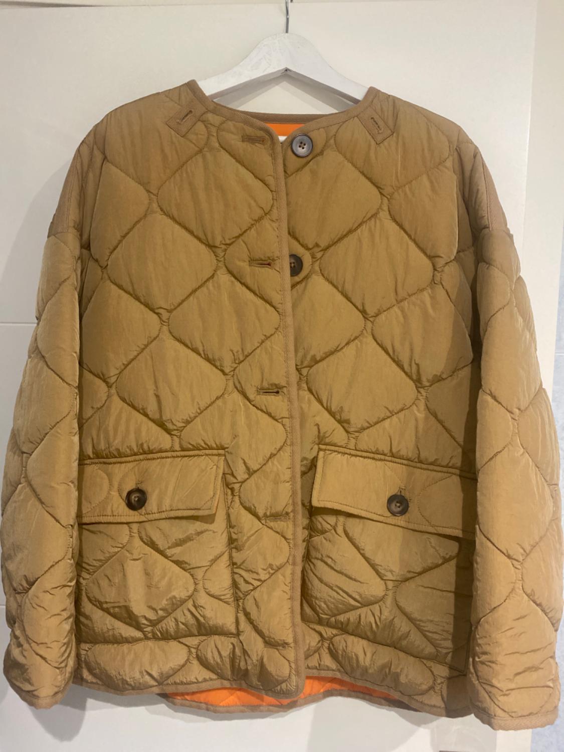 ΚΑΠΙΤΟΝΕ ΜΠΟΥΦΑΝ OVERSIZED