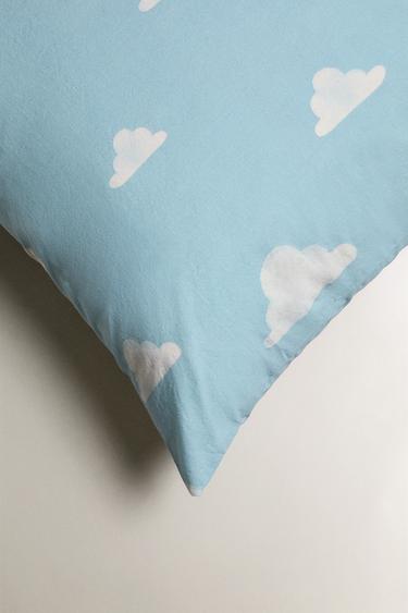CHILDREN’S CLOUD PRINT PILLOWCASE - Light blue by Zara - Image 5