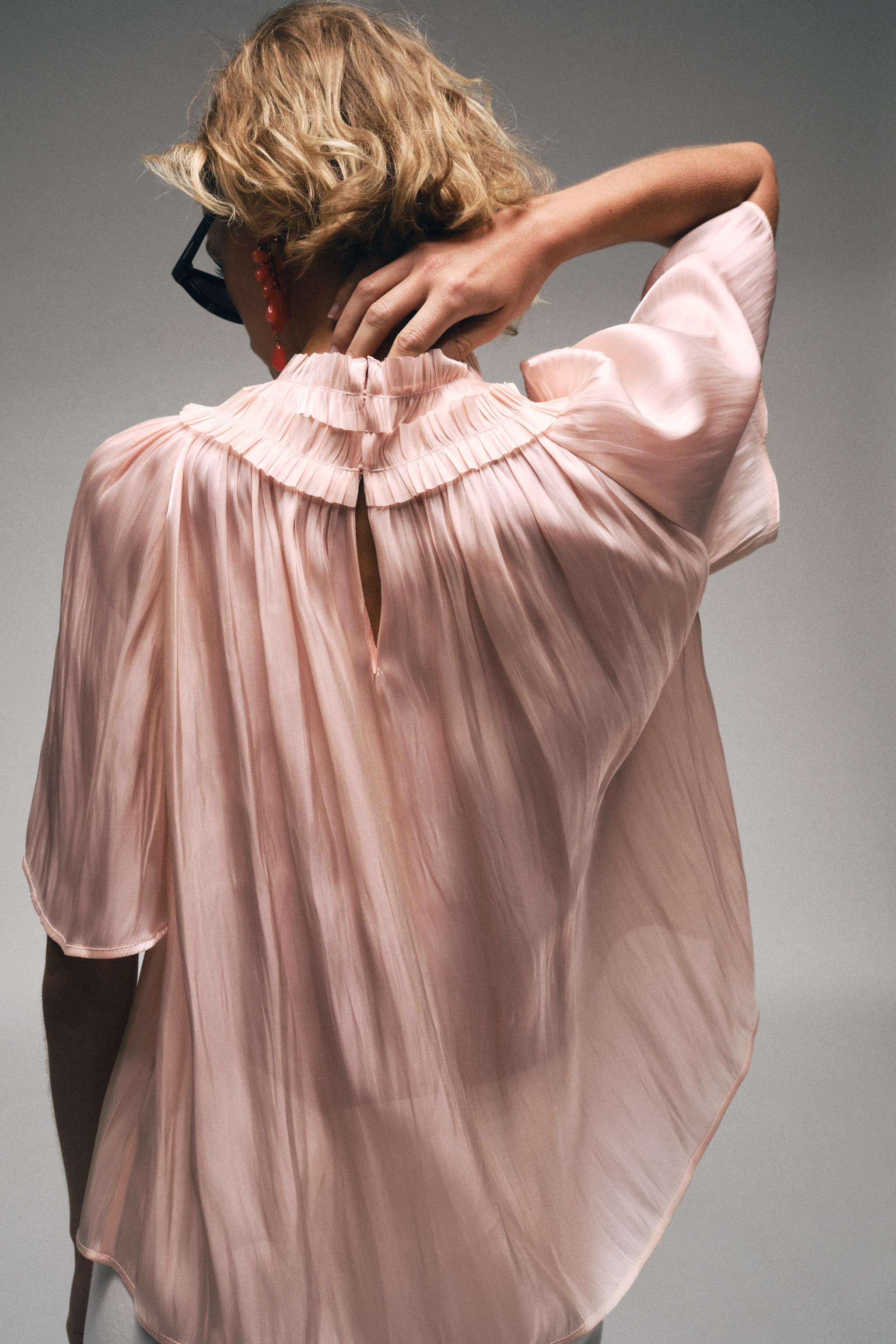 BLOUSE EFFET BRILLANT