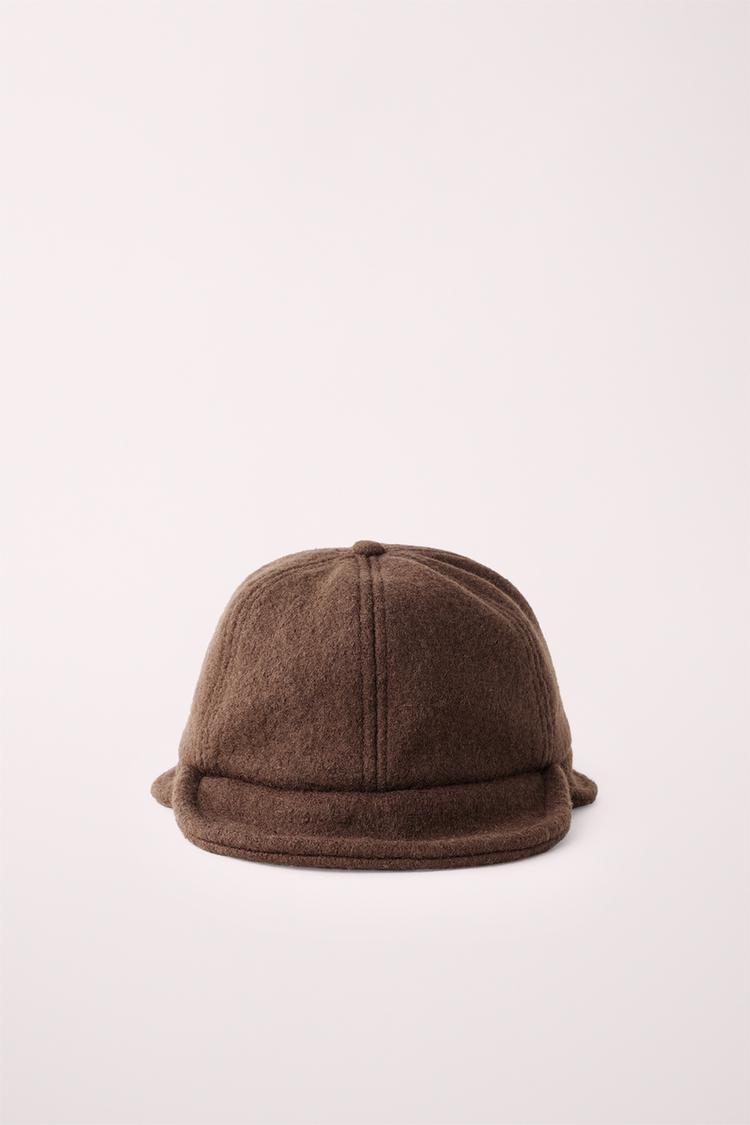 Gorro visera 100% lana created by caramel london x zara