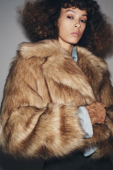 Zara KRATKA JAKNA OD UMJETNOG KRZNA ZW KOLEKCIJA – Bež