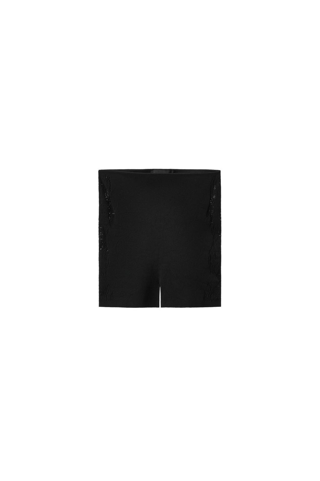 SEAMLESS LACE SHORTS - image 3