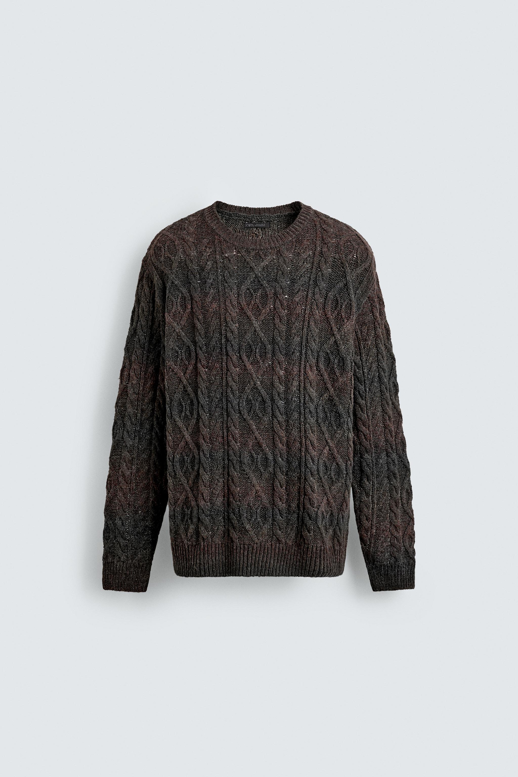 CABLE KNIT JUMPER