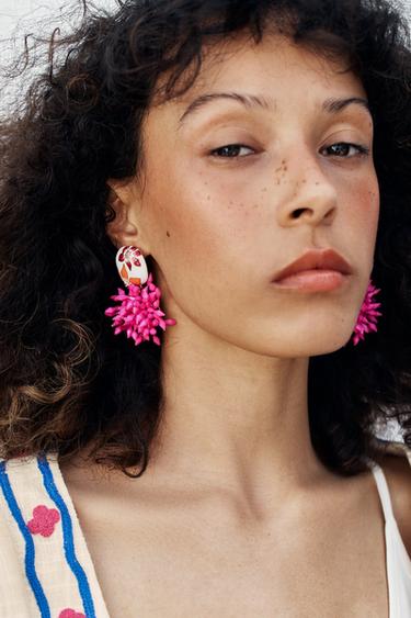 RESIN BEADED EARRINGS — Pink 2